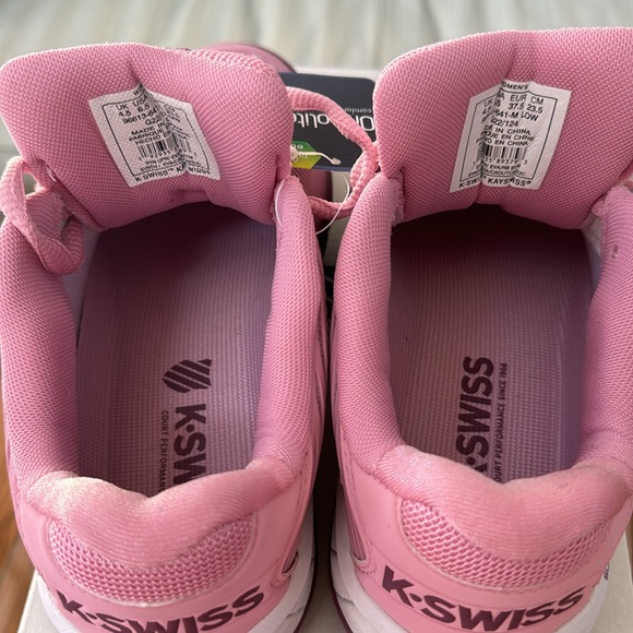 K-Swiss Hypercourt Express 2 - size 6.5 - New in Box - SOLD OUT OUTLINE - Picture 5 of 11
